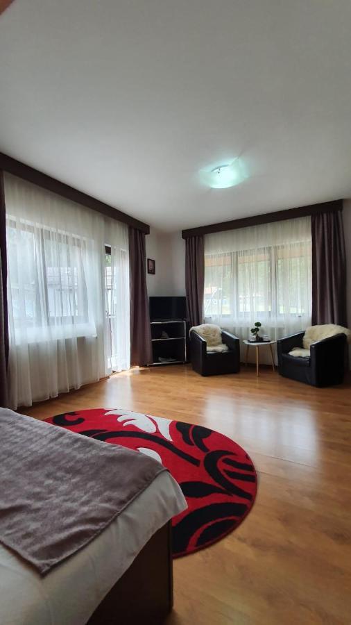 Hotel Casa Teleferic Buşteni Exteriér fotografie