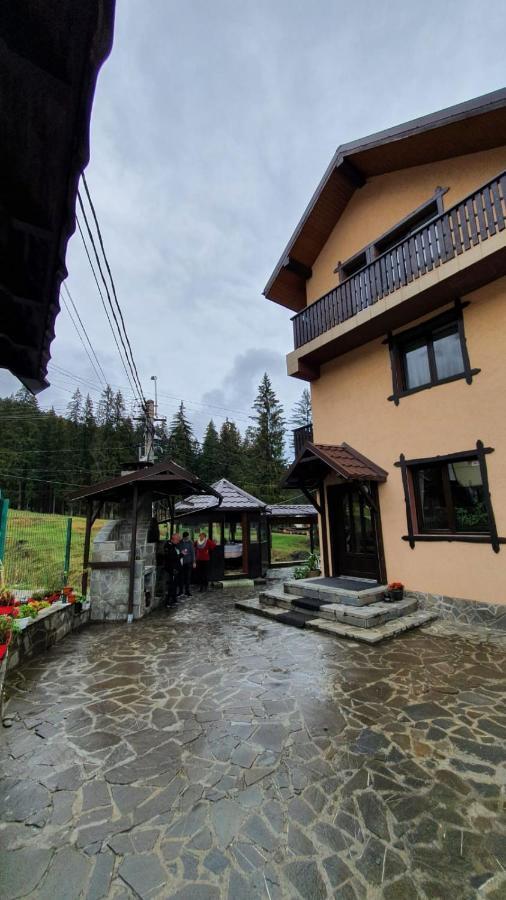 Hotel Casa Teleferic Buşteni Exteriér fotografie