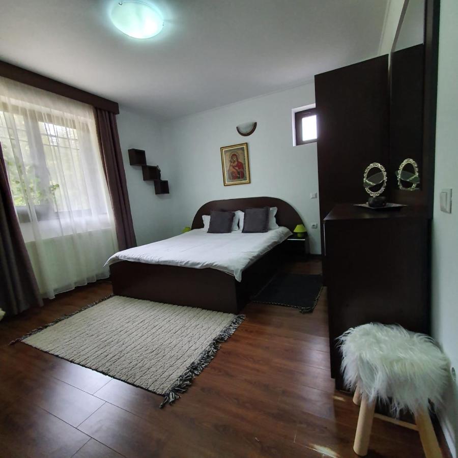 Hotel Casa Teleferic Buşteni Exteriér fotografie