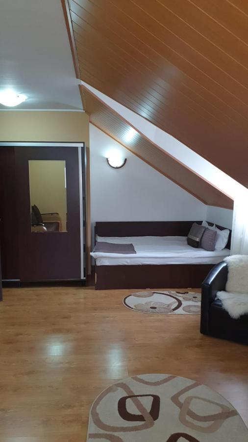 Hotel Casa Teleferic Buşteni Exteriér fotografie