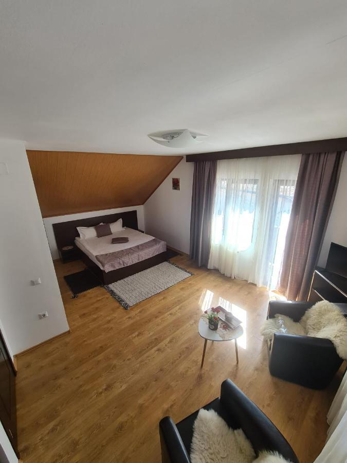 Hotel Casa Teleferic Buşteni Exteriér fotografie